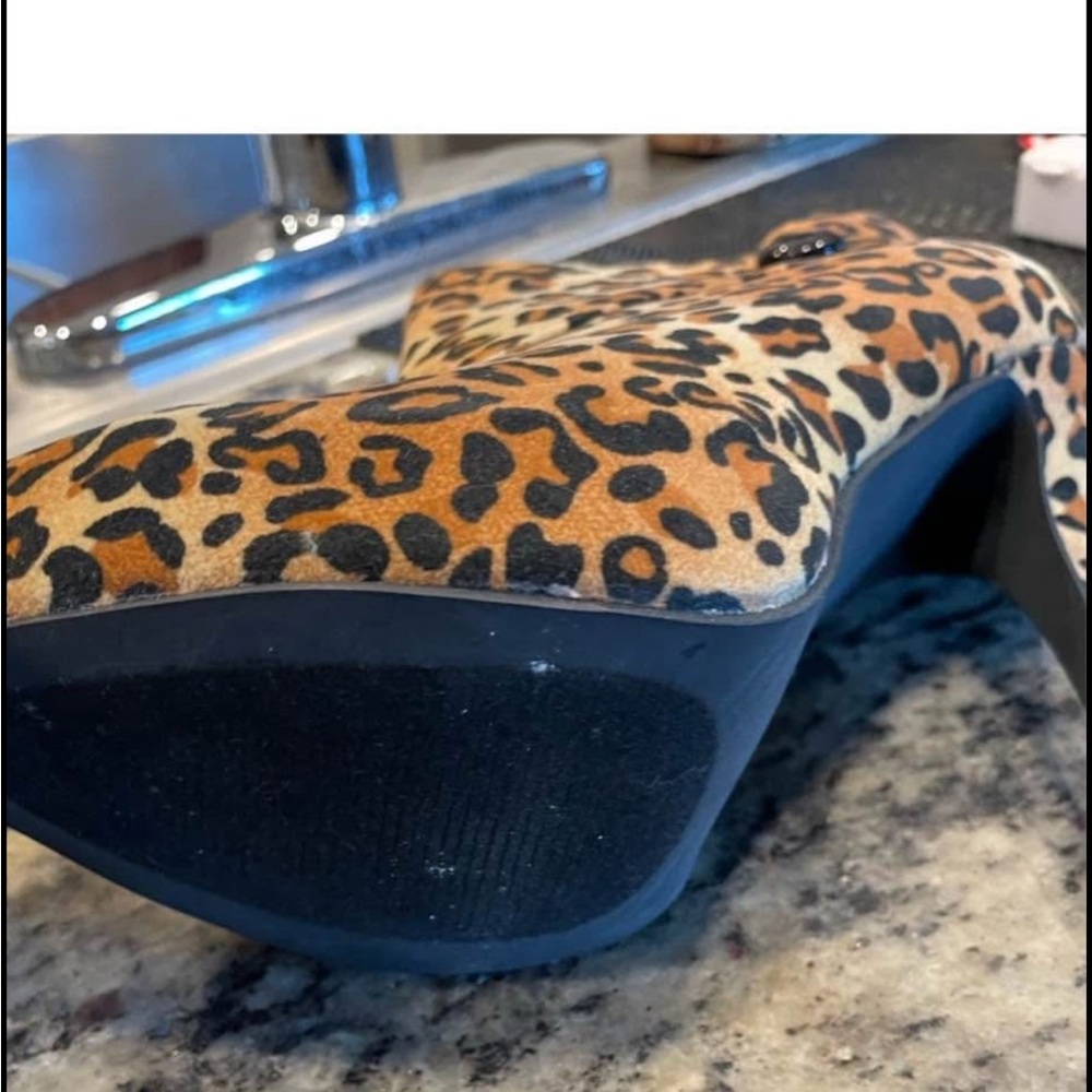 Leopard Print Heels - Picture 3 of 3